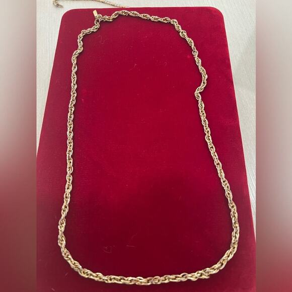 Monet good tone chain necklace - Picture 3 of 3
